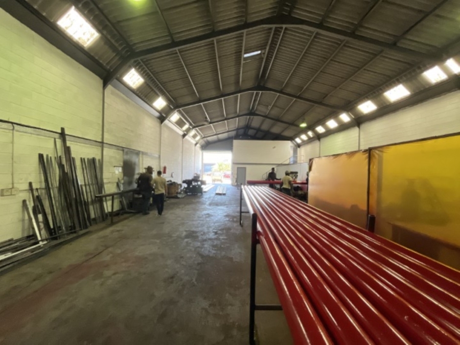 To Let commercial Property for Rent in Montague Gardens Western Cape